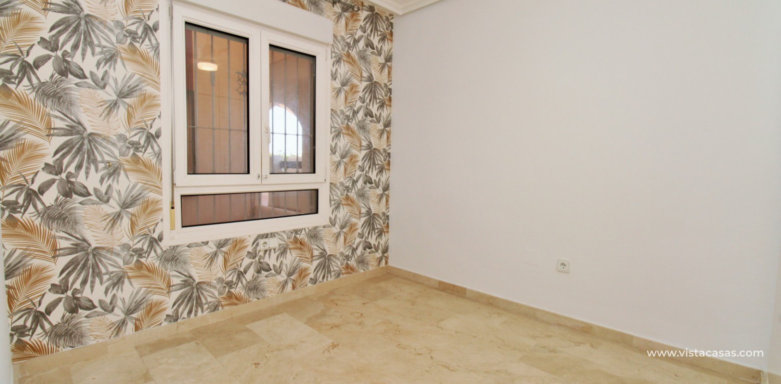 Ground Floor Apartment for Sale in Jumilla II Playa Flamenca twin bedroom