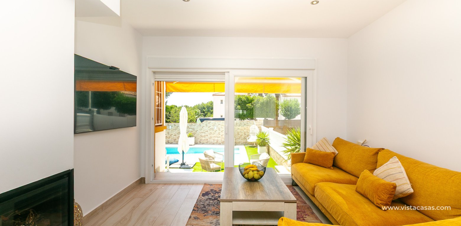 Resale - Villa - Villamartin - Los Dolses