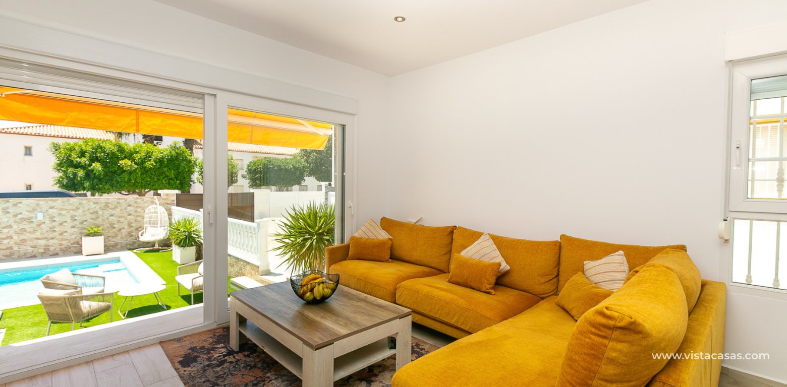 Resale - Villa - Villamartin - Los Dolses