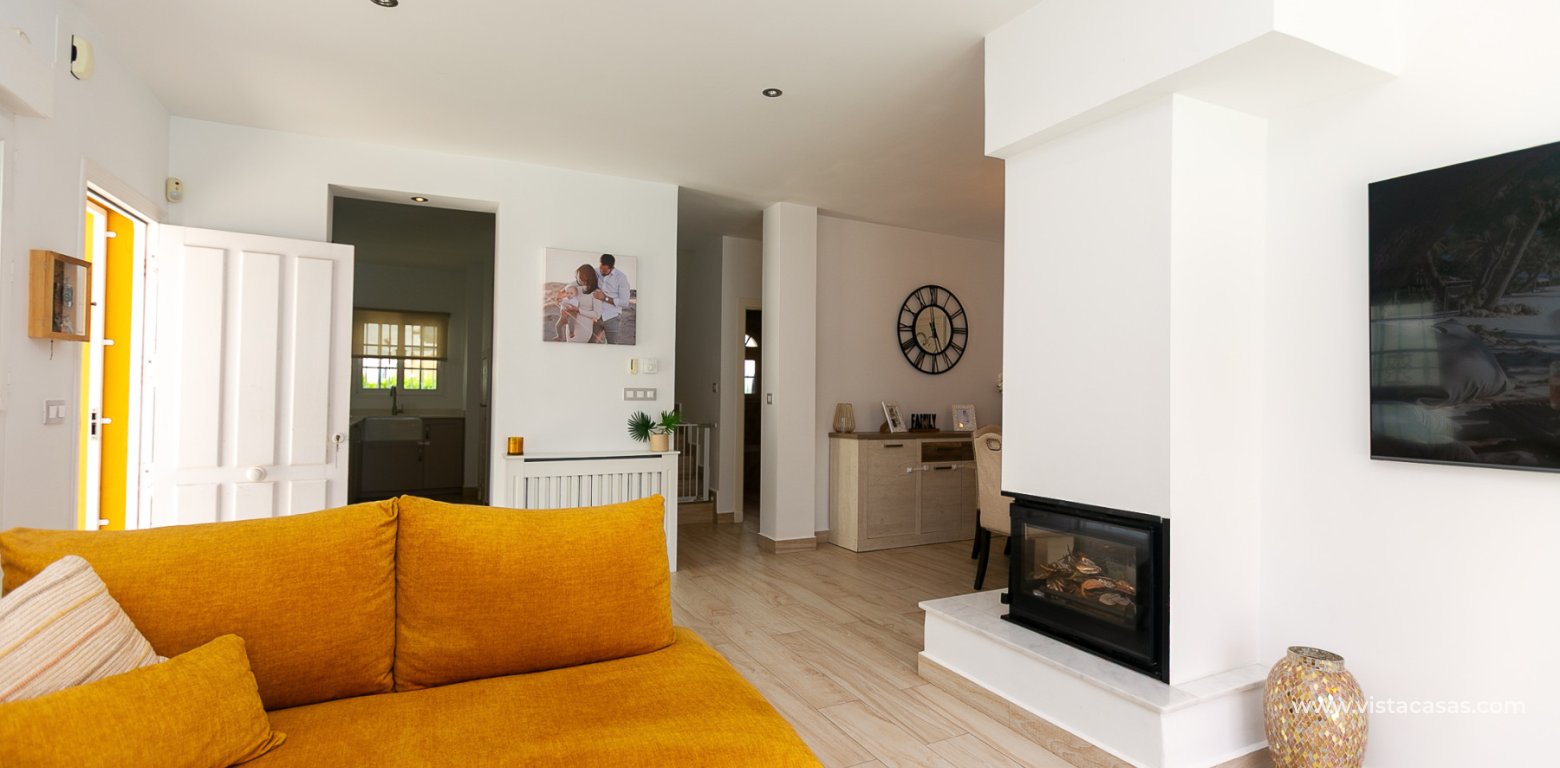 Resale - Villa - Villamartin - Los Dolses