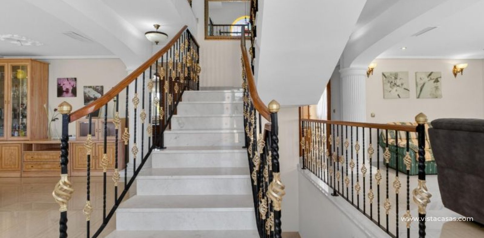 Sale - Villa - La Zenia