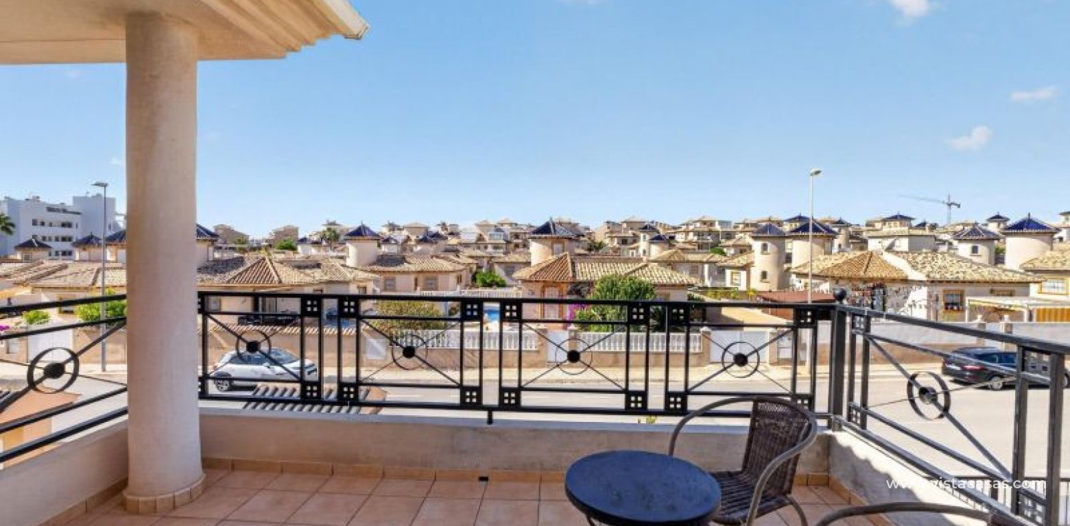 Sale - Villa - La Zenia