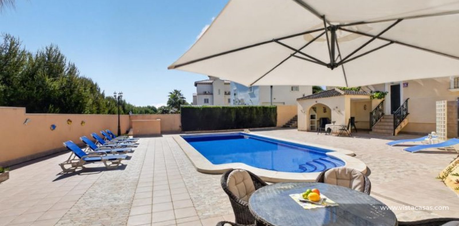 Sale - Villa - La Zenia