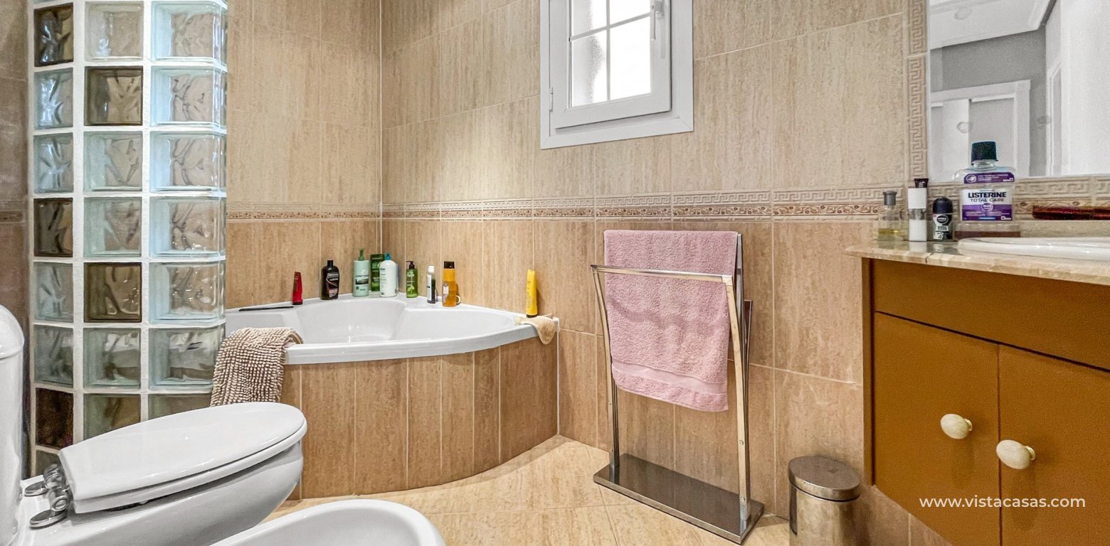 Resale - Villa - Villamartin - Los Dolses