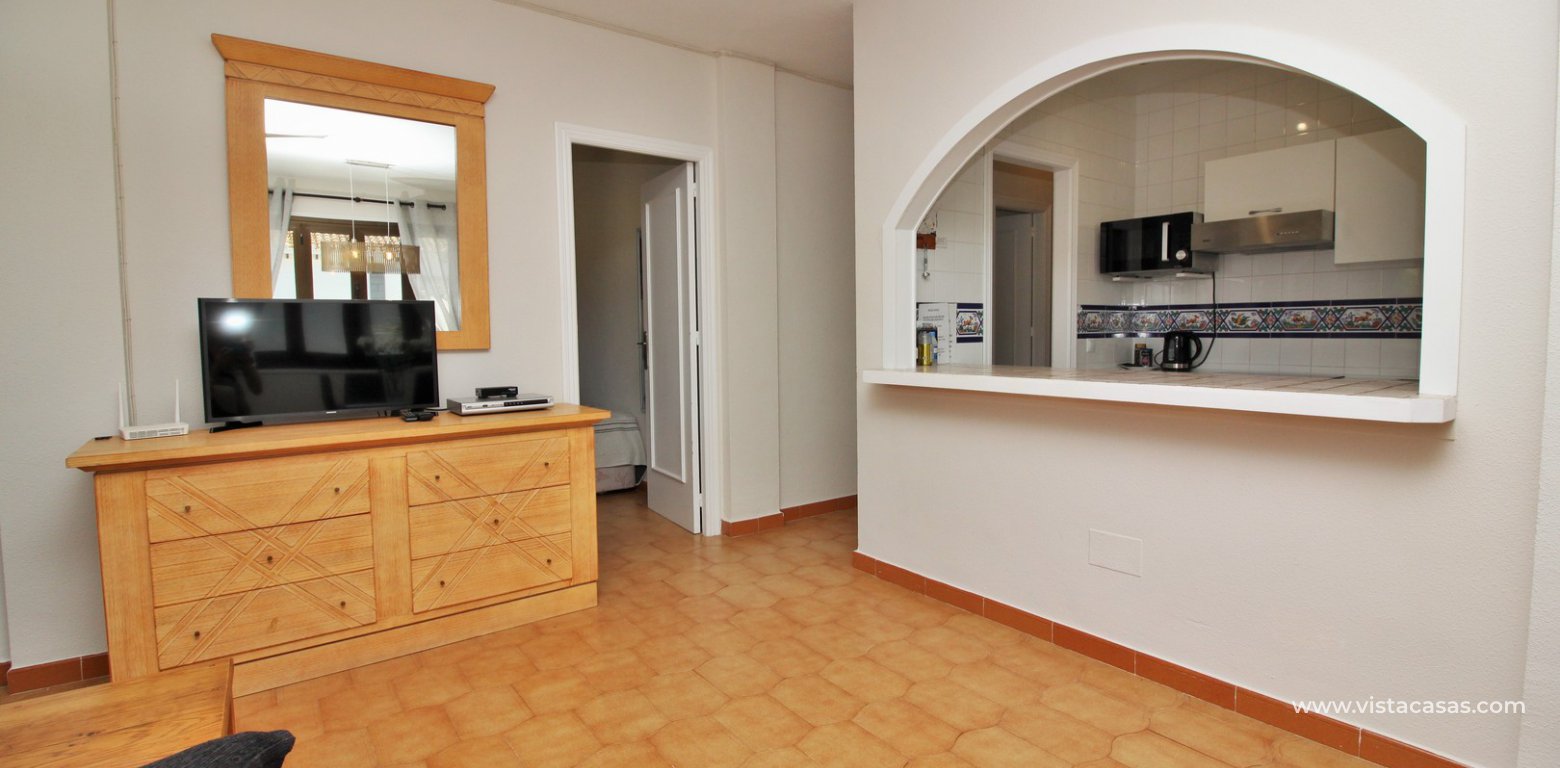 Apartment for sale in Villamartin Plaza with tourist licence living room 2