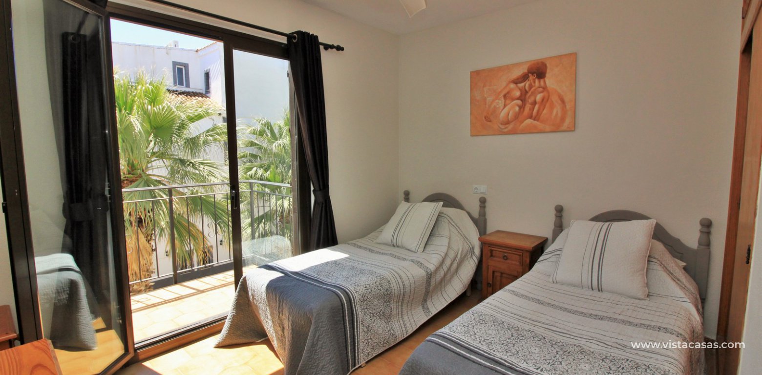 Apartment for sale in Villamartin Plaza with tourist licence twin bedroom