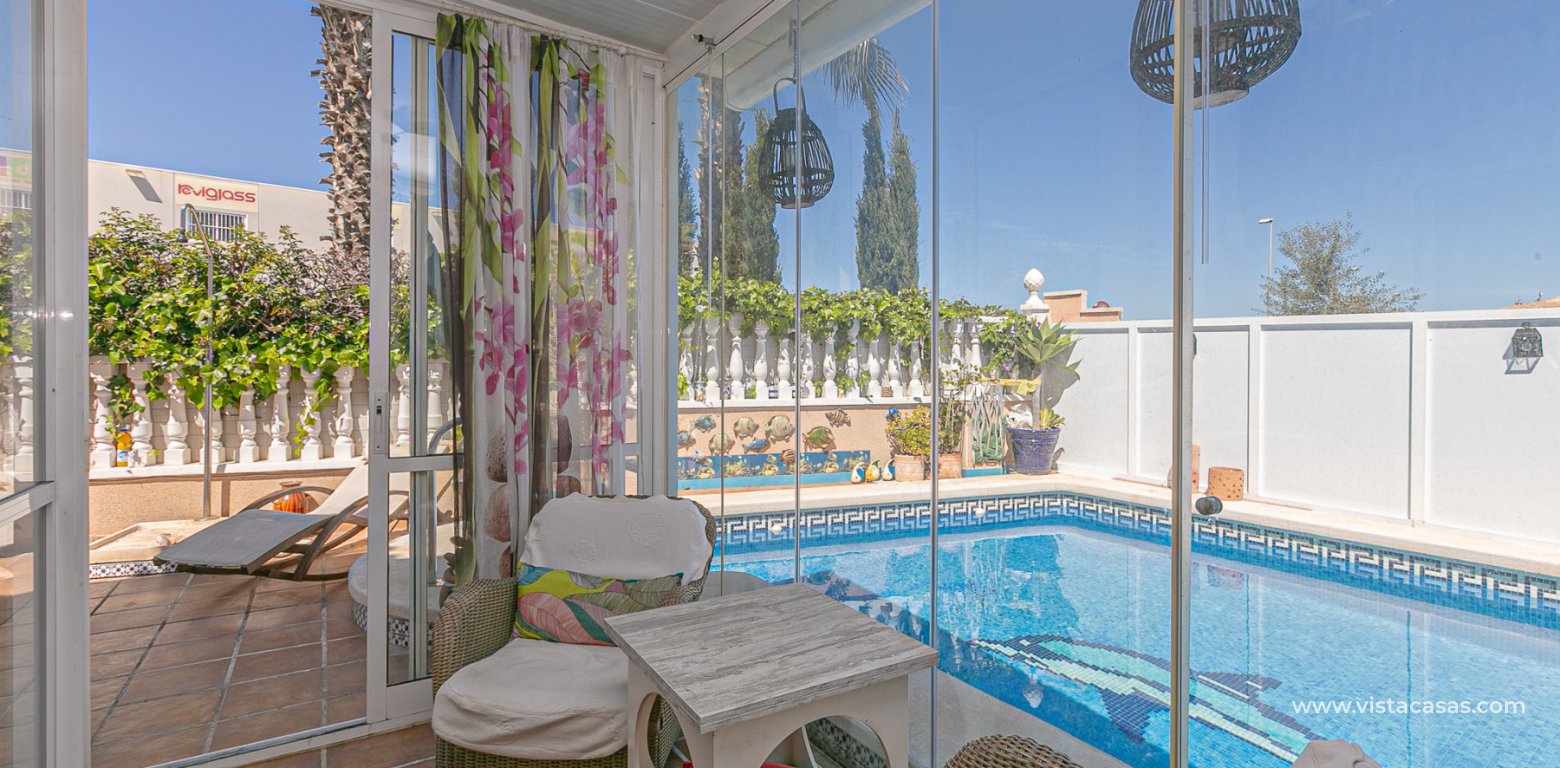 Venta - Chalet - La Zenia