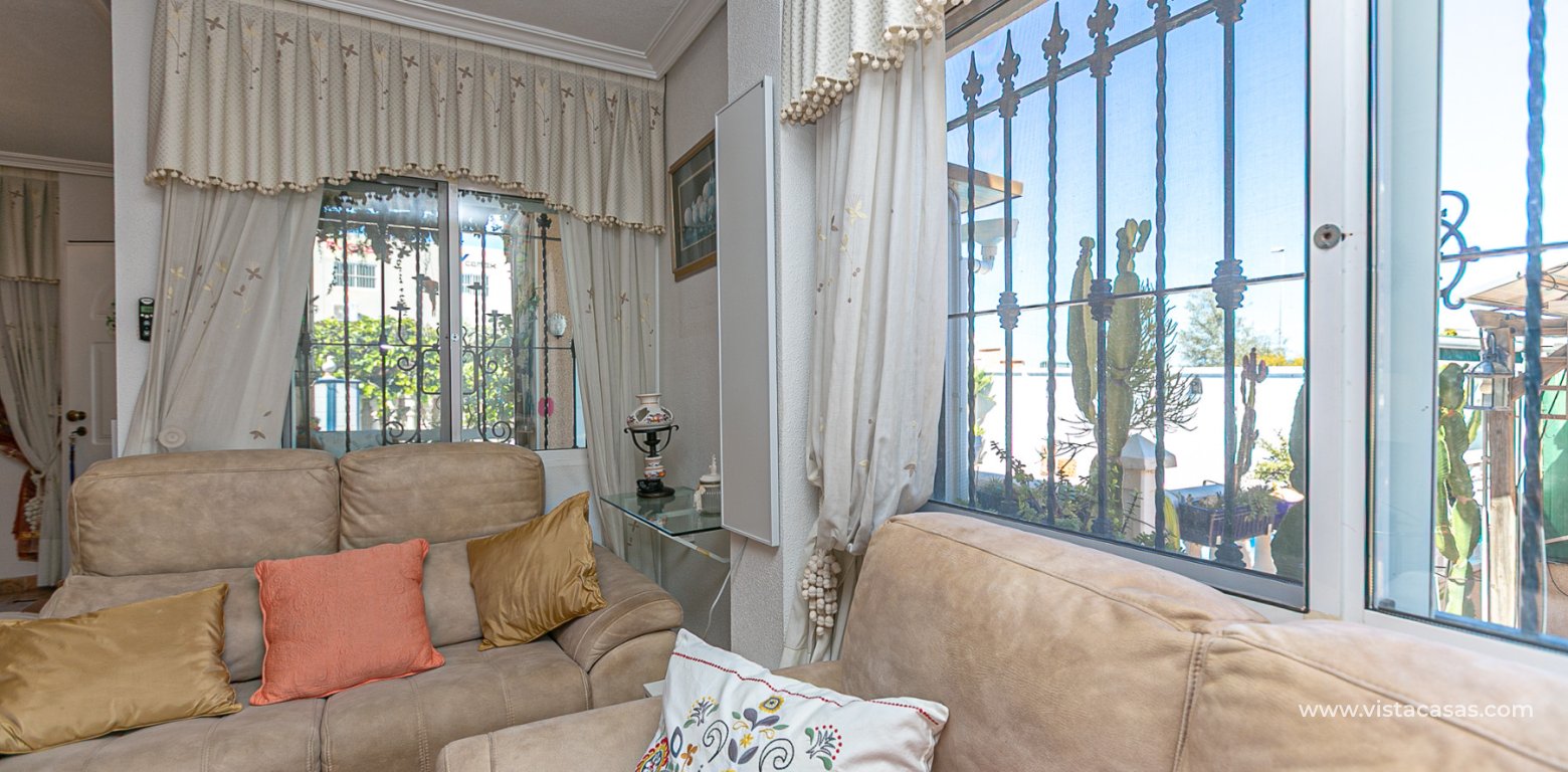 Venta - Chalet - La Zenia