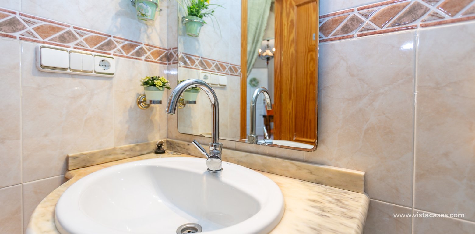 Venta - Chalet - La Zenia