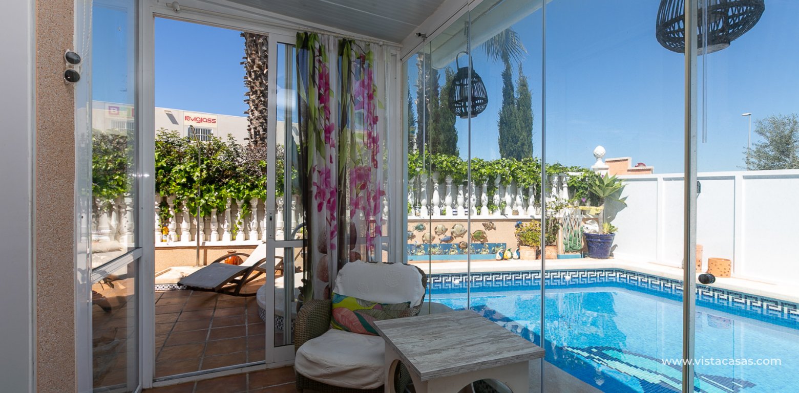 Venta - Chalet - La Zenia