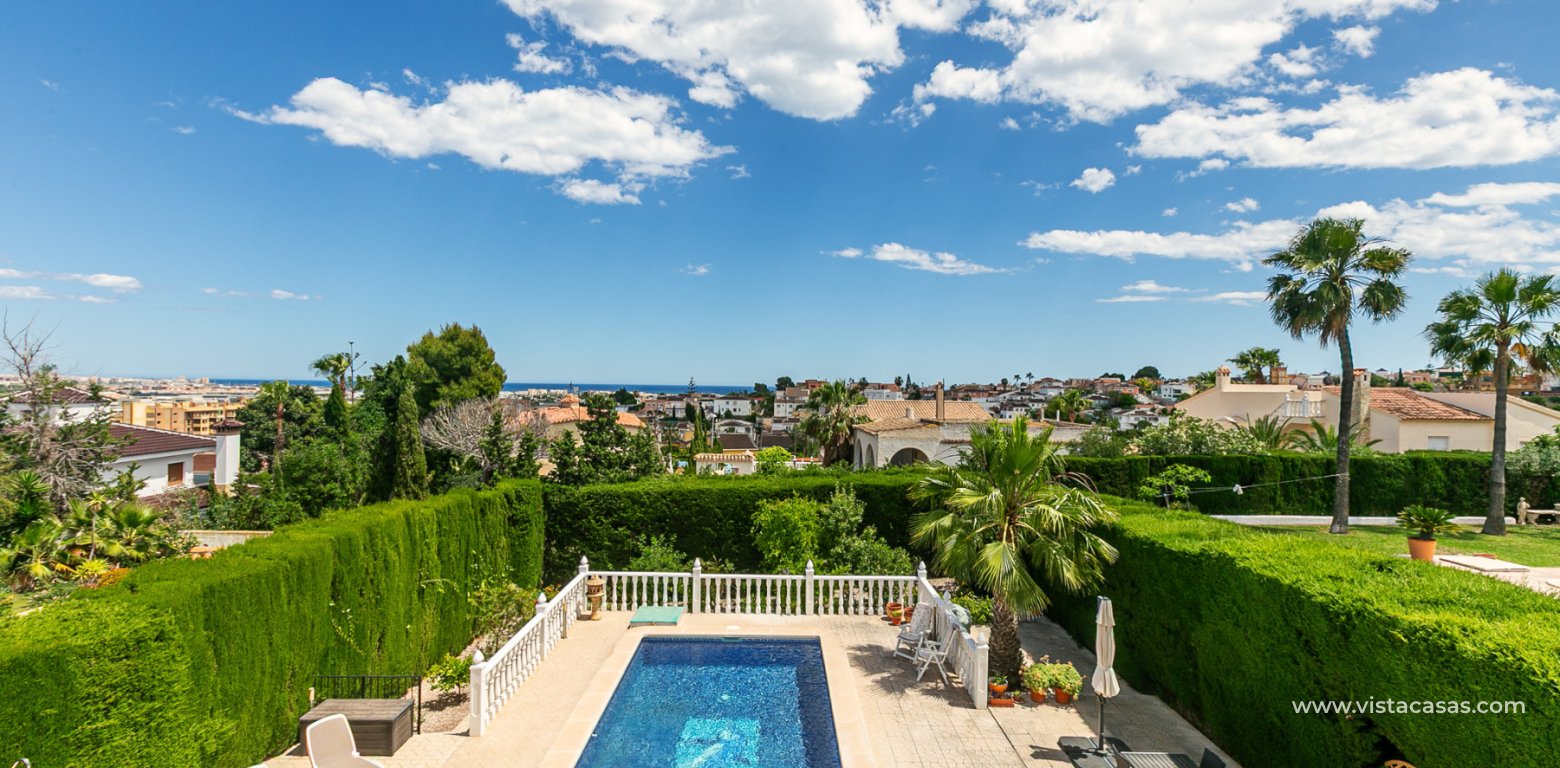 Resale - Villa - Los Balcones