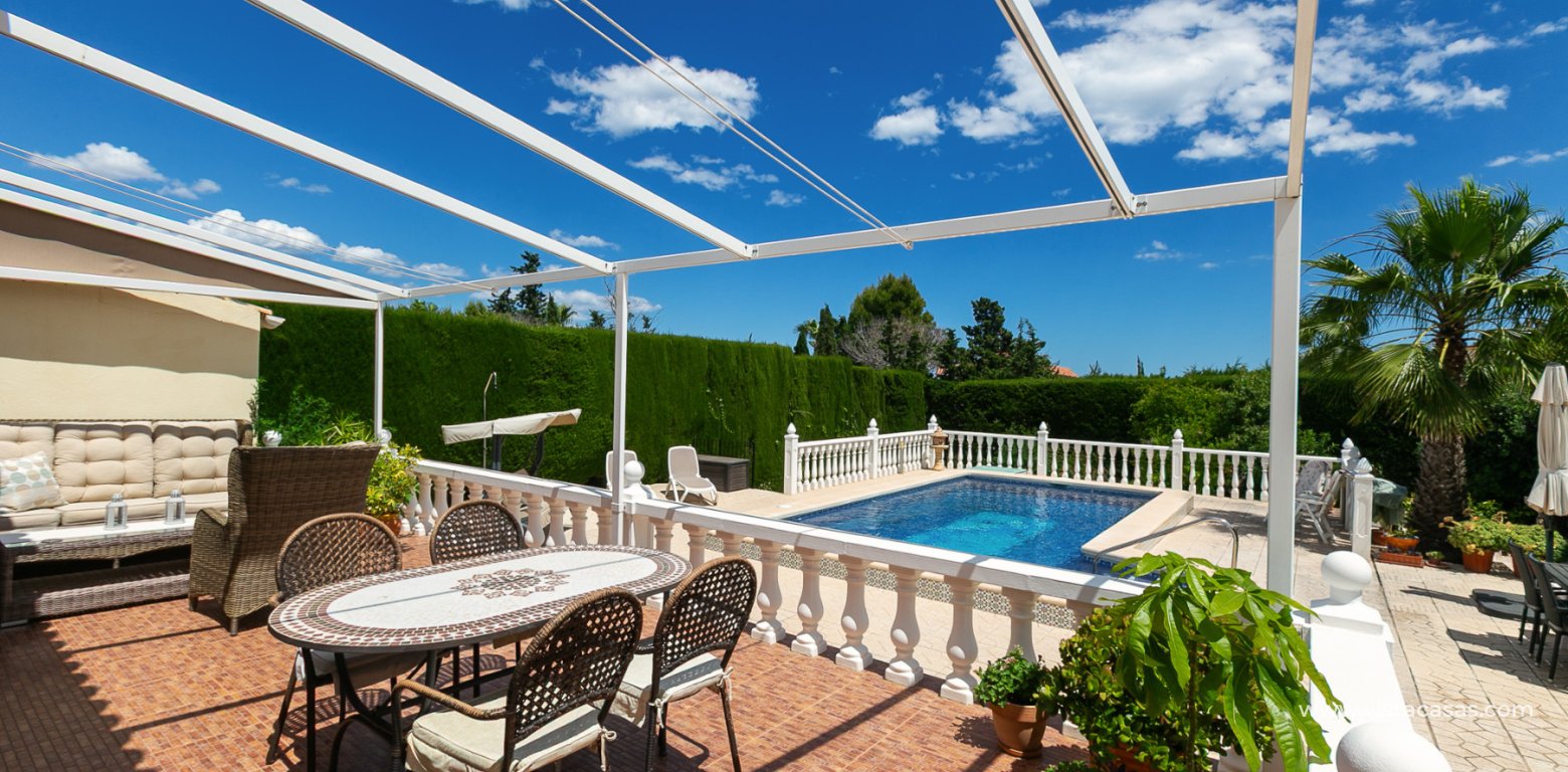 Resale - Villa - Los Balcones
