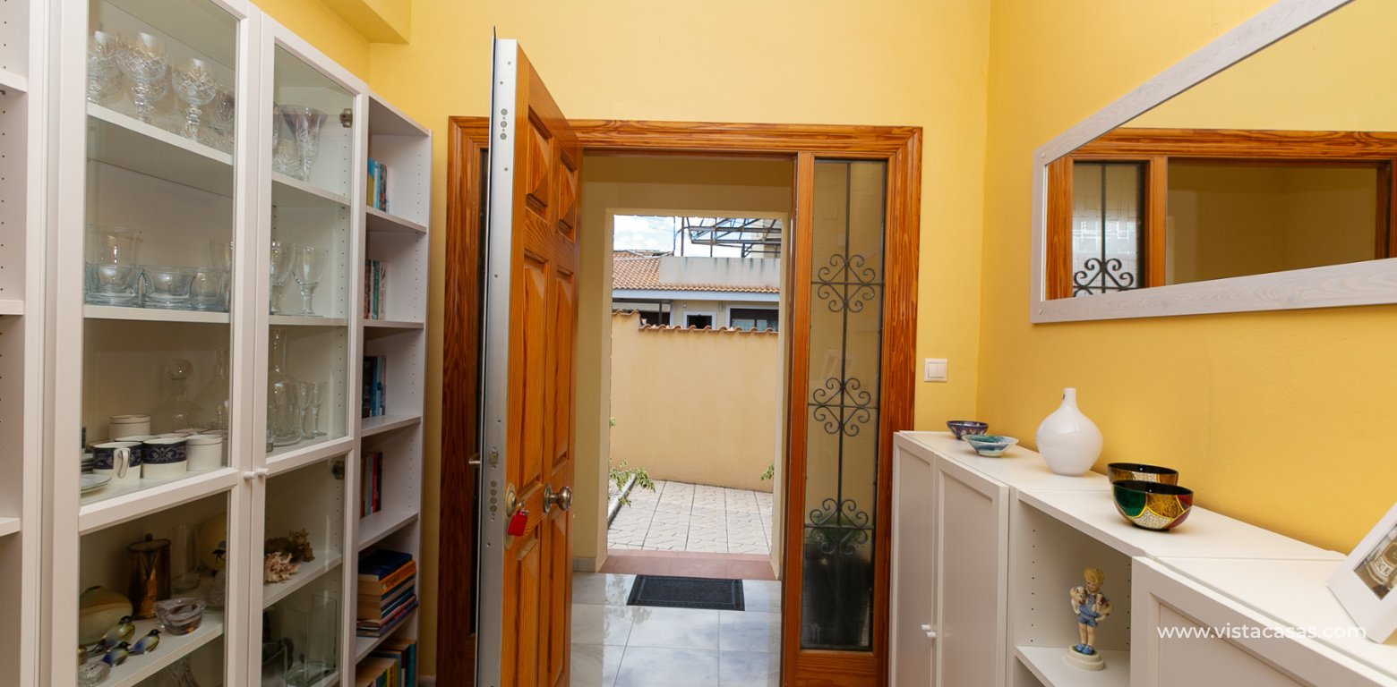 Resale - Villa - Los Balcones