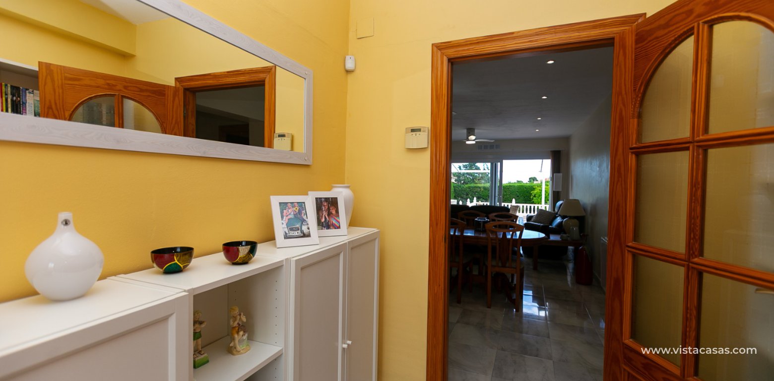 Resale - Villa - Los Balcones