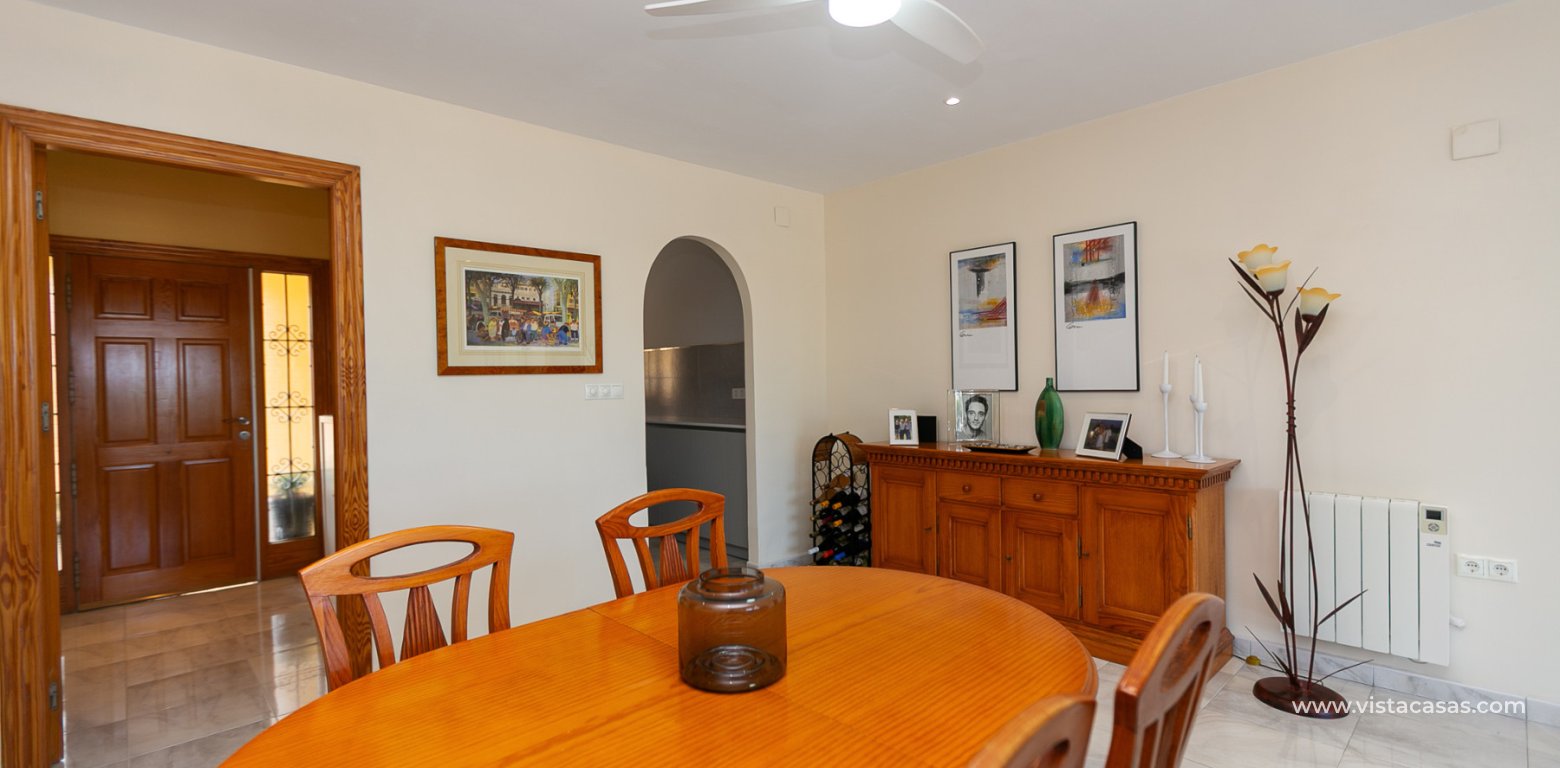 Resale - Villa - Los Balcones