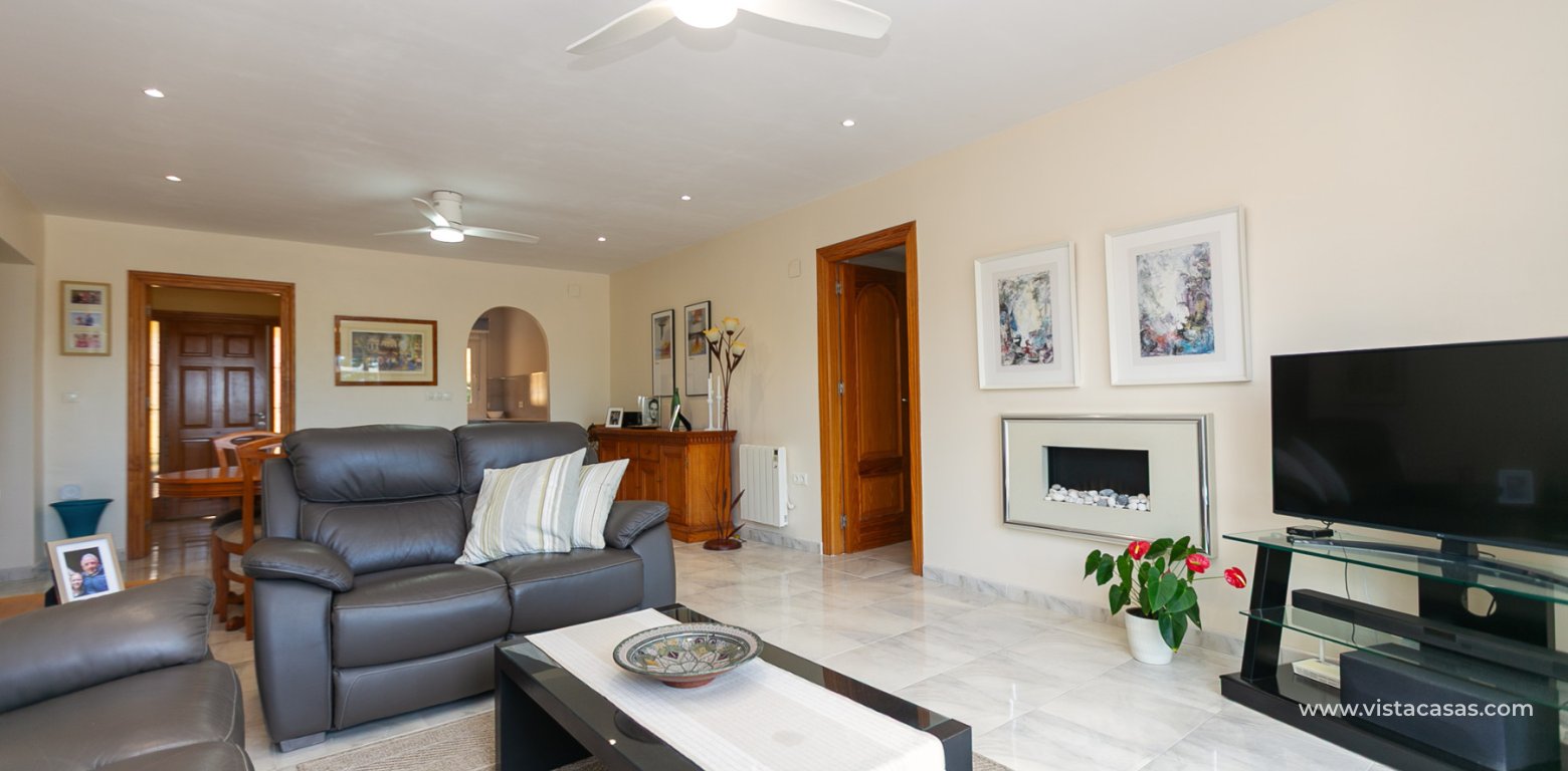 Resale - Villa - Los Balcones