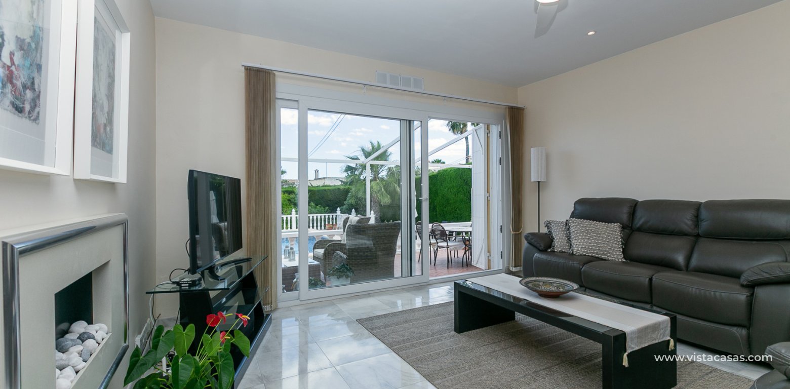 Resale - Villa - Los Balcones