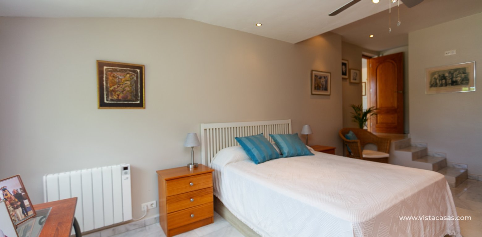 Resale - Villa - Los Balcones