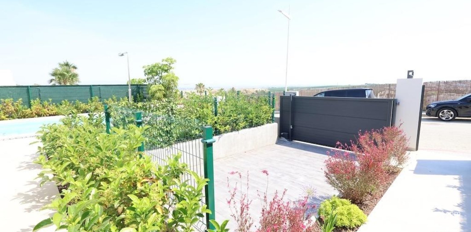 Resale - Villa - Algorfa - La Finca Golf Resort