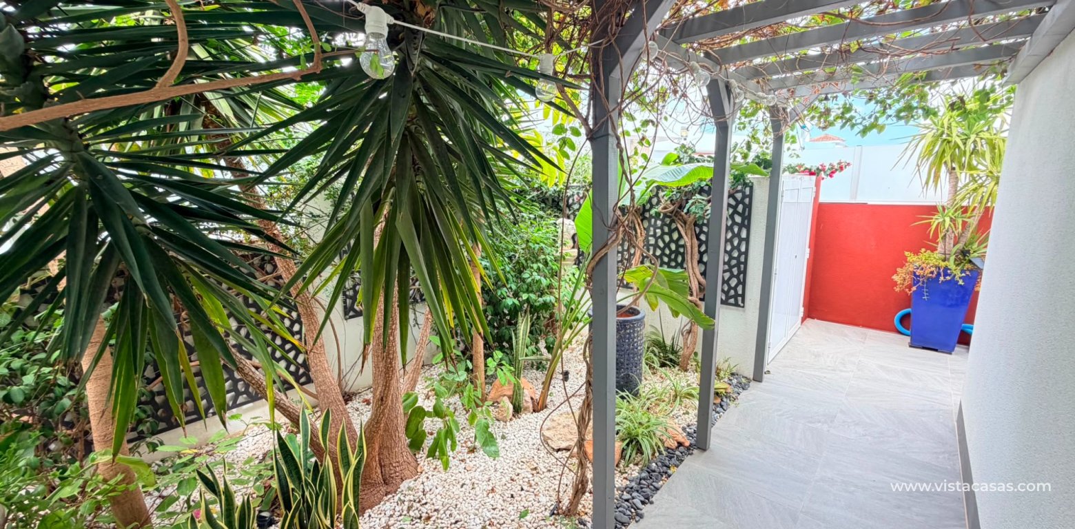 Sale - Villa - Los Montesinos