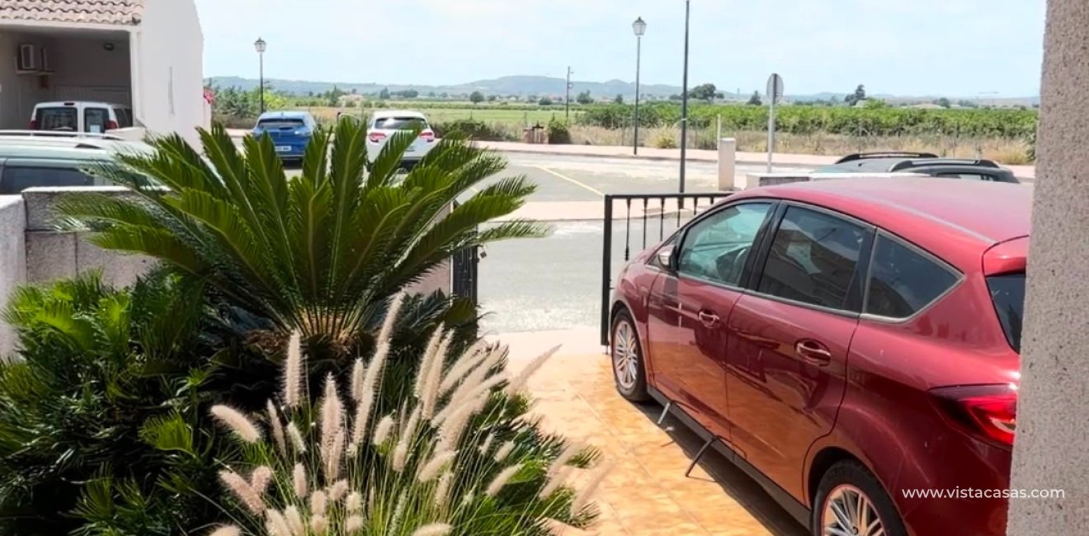 Sale - Townhouse - Daya Nueva