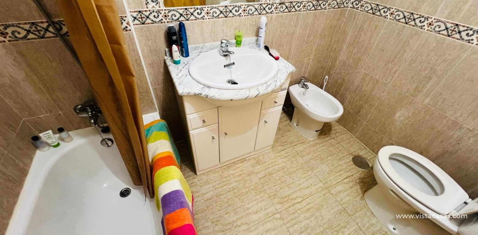 Sale - Townhouse - Daya Nueva