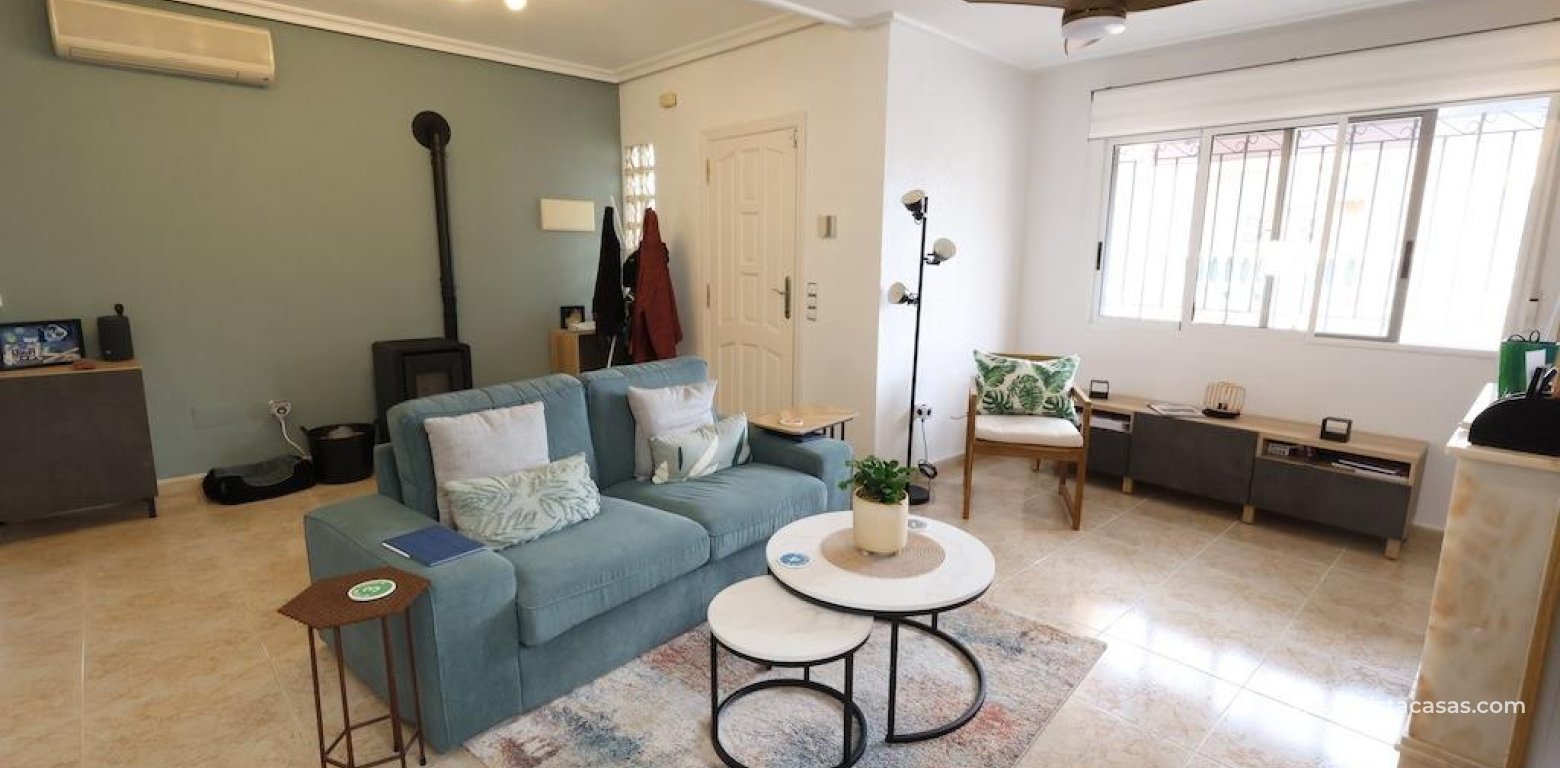 Resale - Villa - Villamartin
