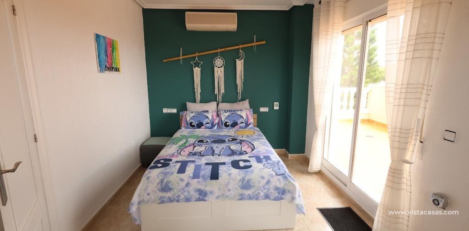 Resale - Villa - Villamartin