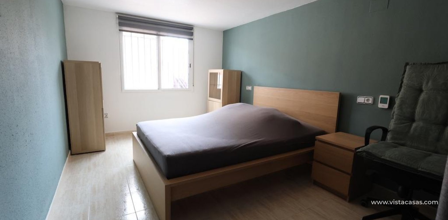 Resale - Villa - Villamartin