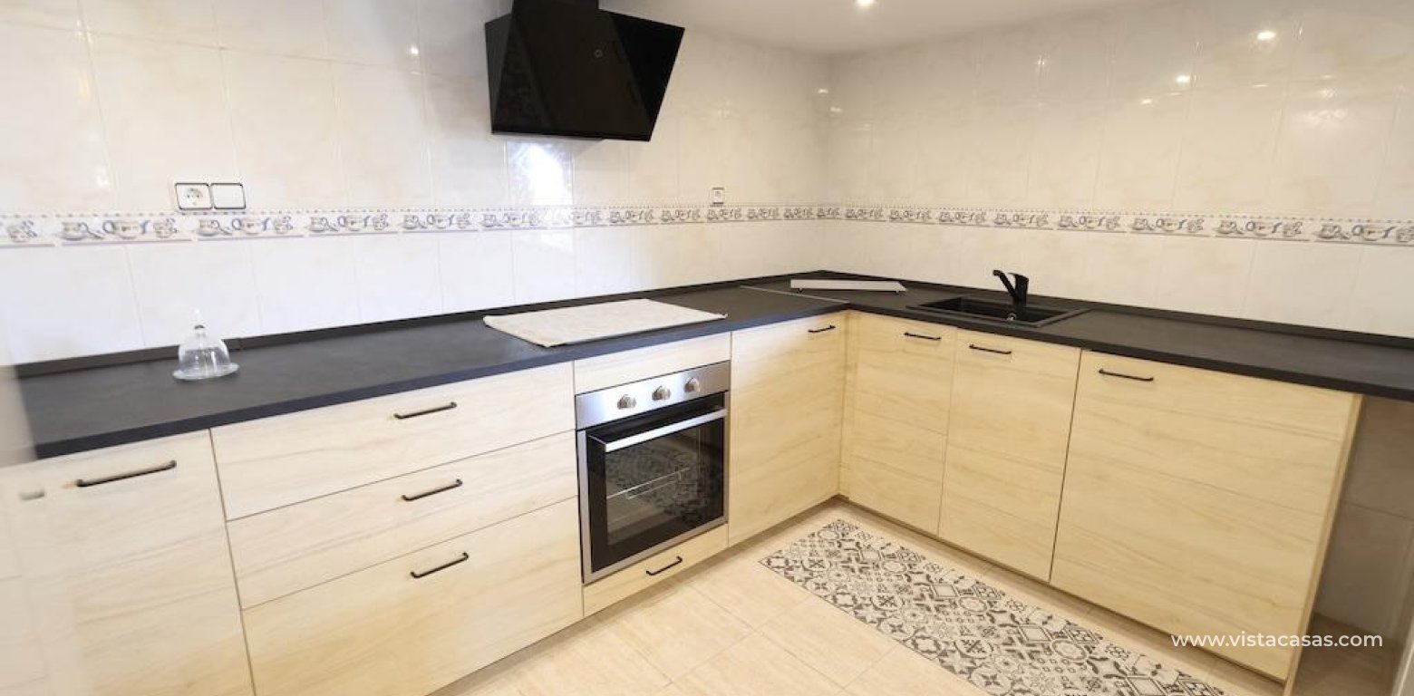 Resale - Villa - Villamartin