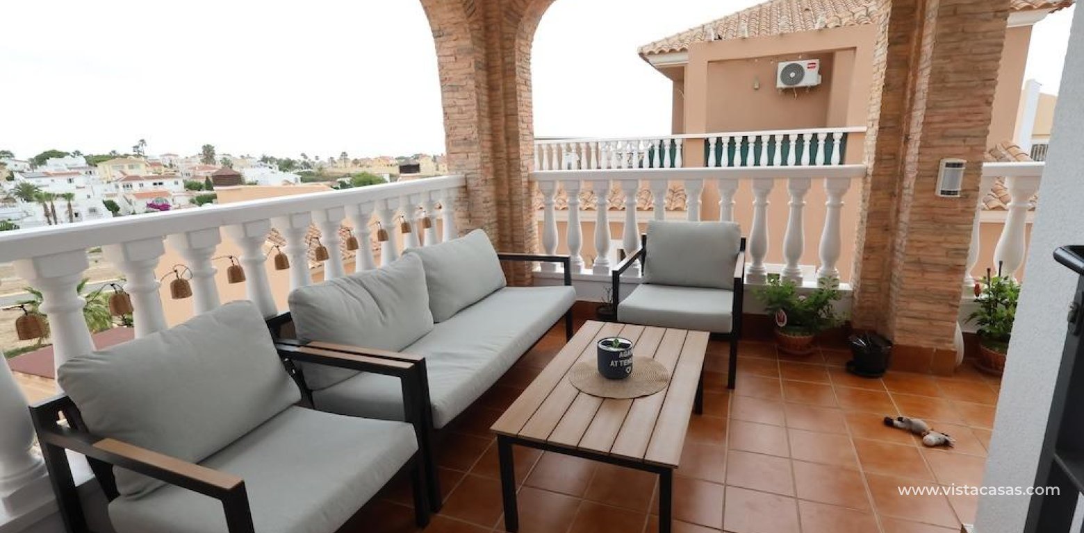 Resale - Villa - Villamartin