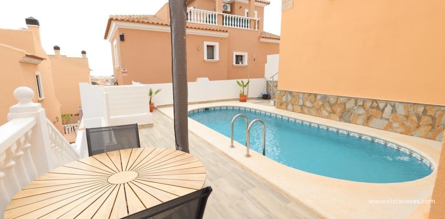 Resale - Villa - Villamartin