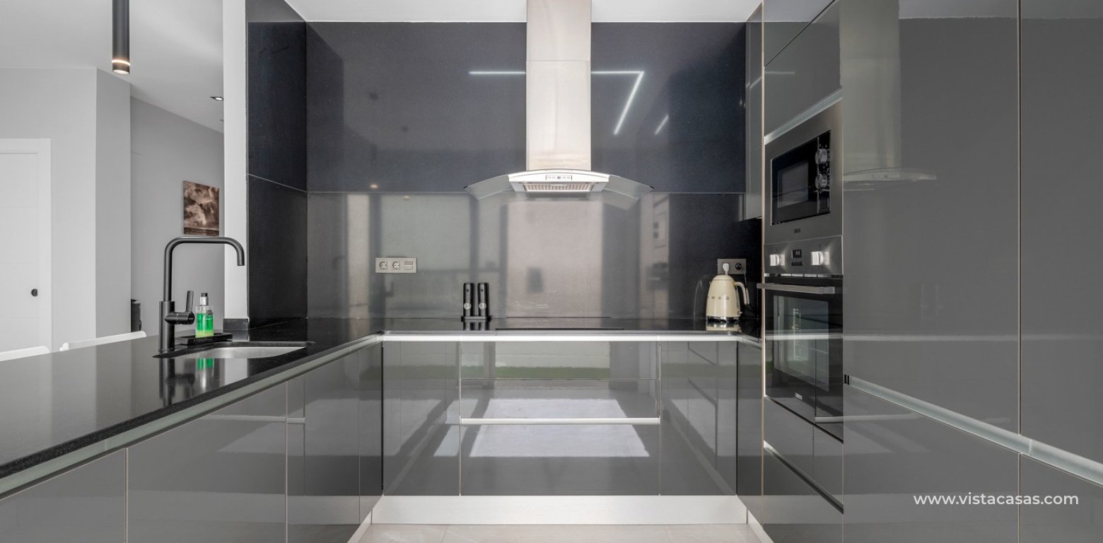 Sale - Villa - Villamartin