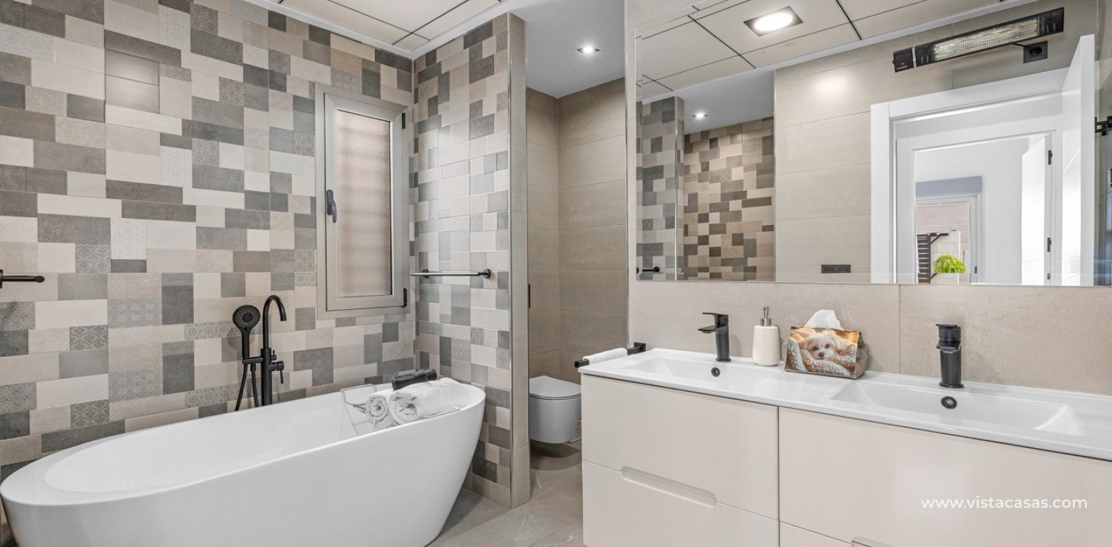 Sale - Villa - Villamartin