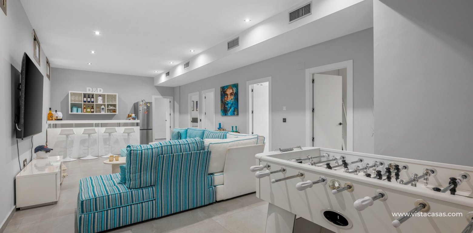 Sale - Villa - Villamartin
