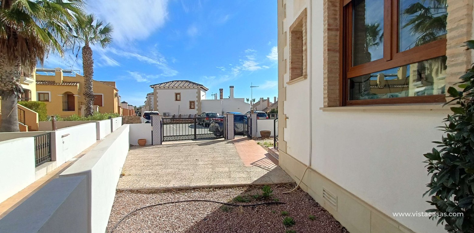 Sale - Villa - Algorfa - La Finca Golf Resort