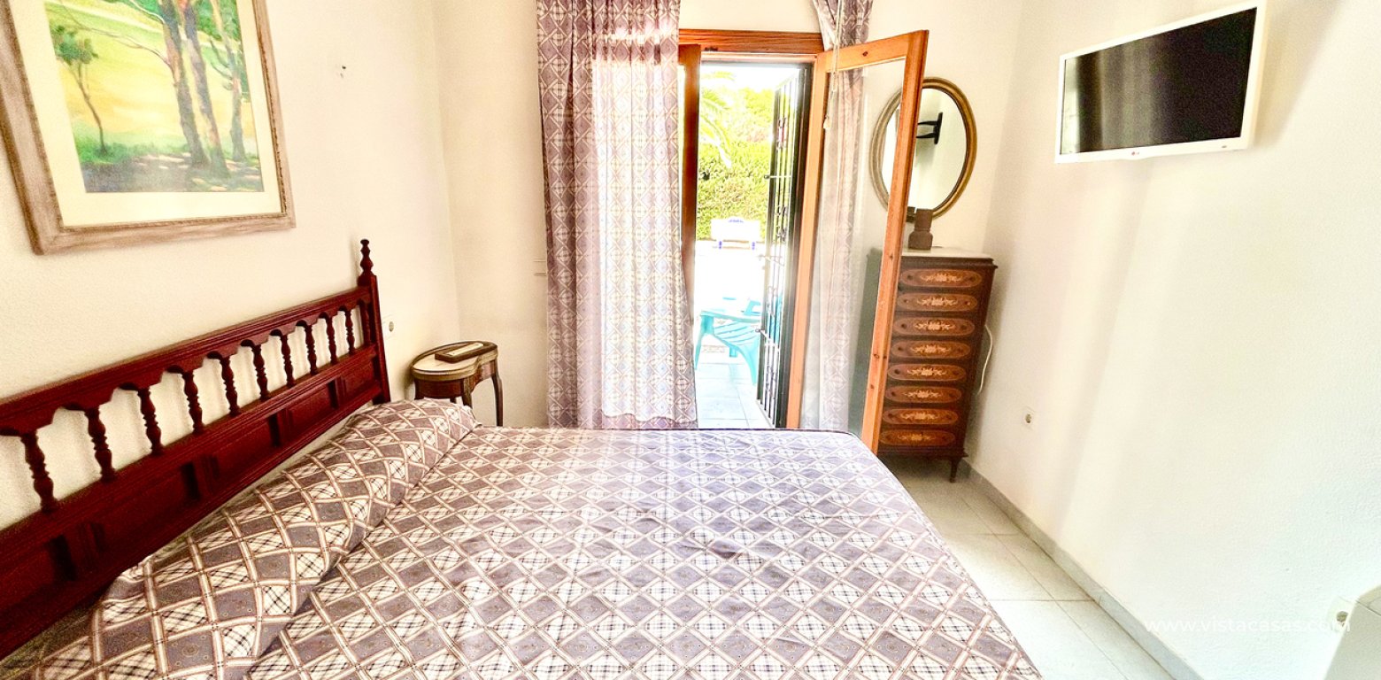 Sale - Villa - La Zenia