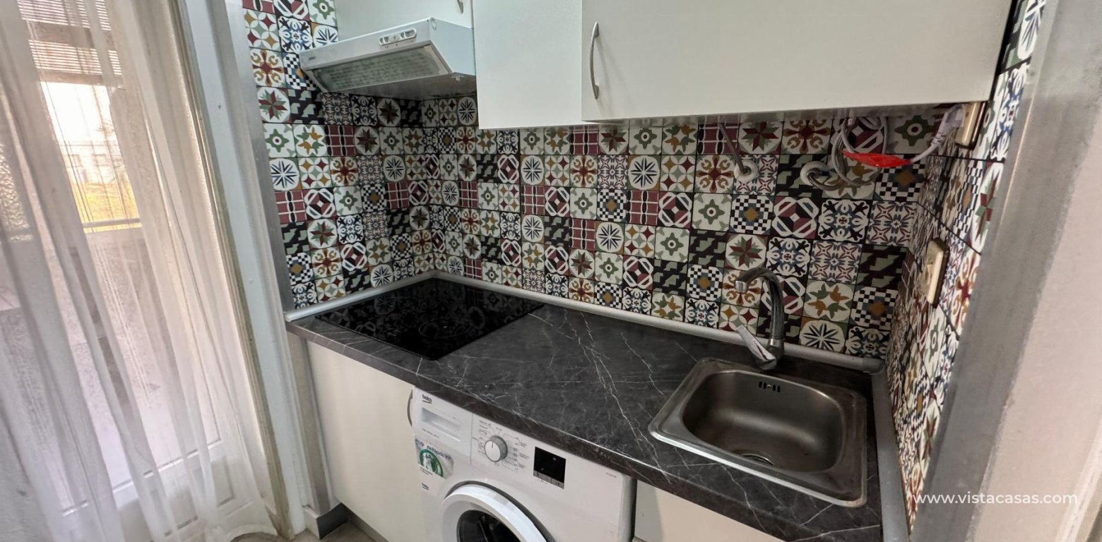 Resale - Apartment - Torrevieja - Playa de Los Locos-Curva del Palangre