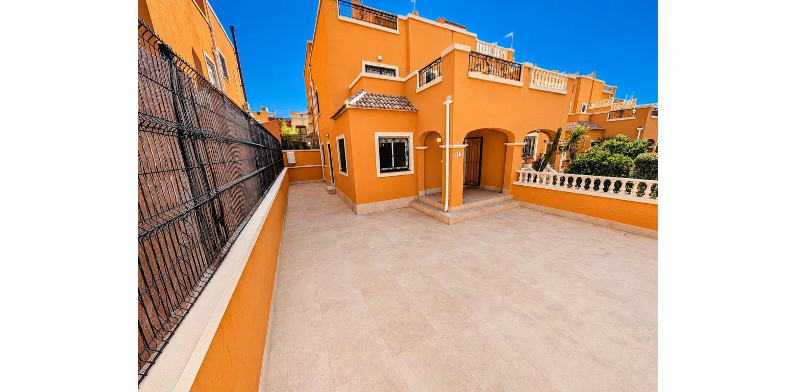Venta - Townhouse - Los Altos