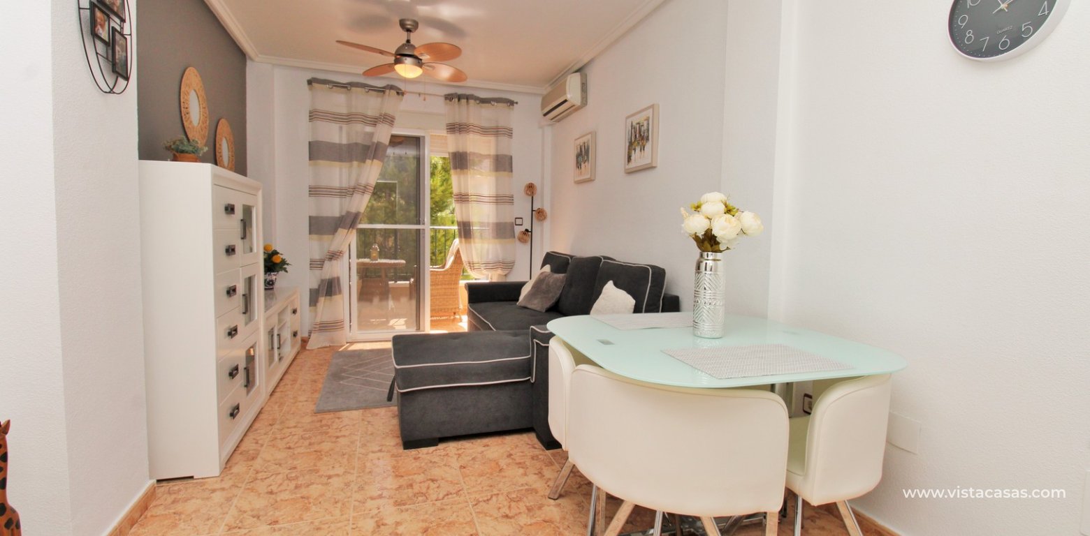 2 Bed Penthouse Apartment with Solarium For Sale in St James Hills Villamartin lounge diner