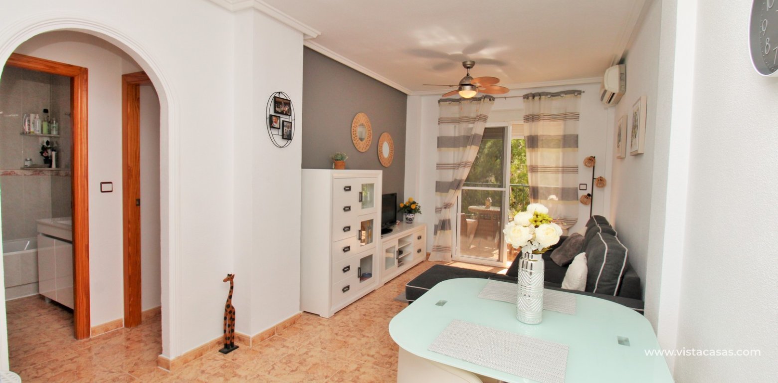 2 Bed Penthouse Apartment with Solarium For Sale in St James Hills Villamartin diner