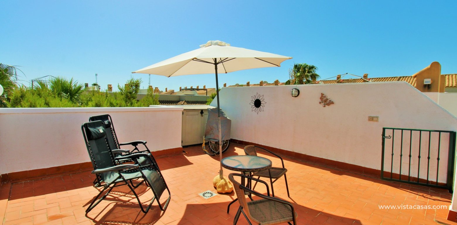 2 Bed Penthouse Apartment with Solarium For Sale in St James Hills Villamartin roof terrace