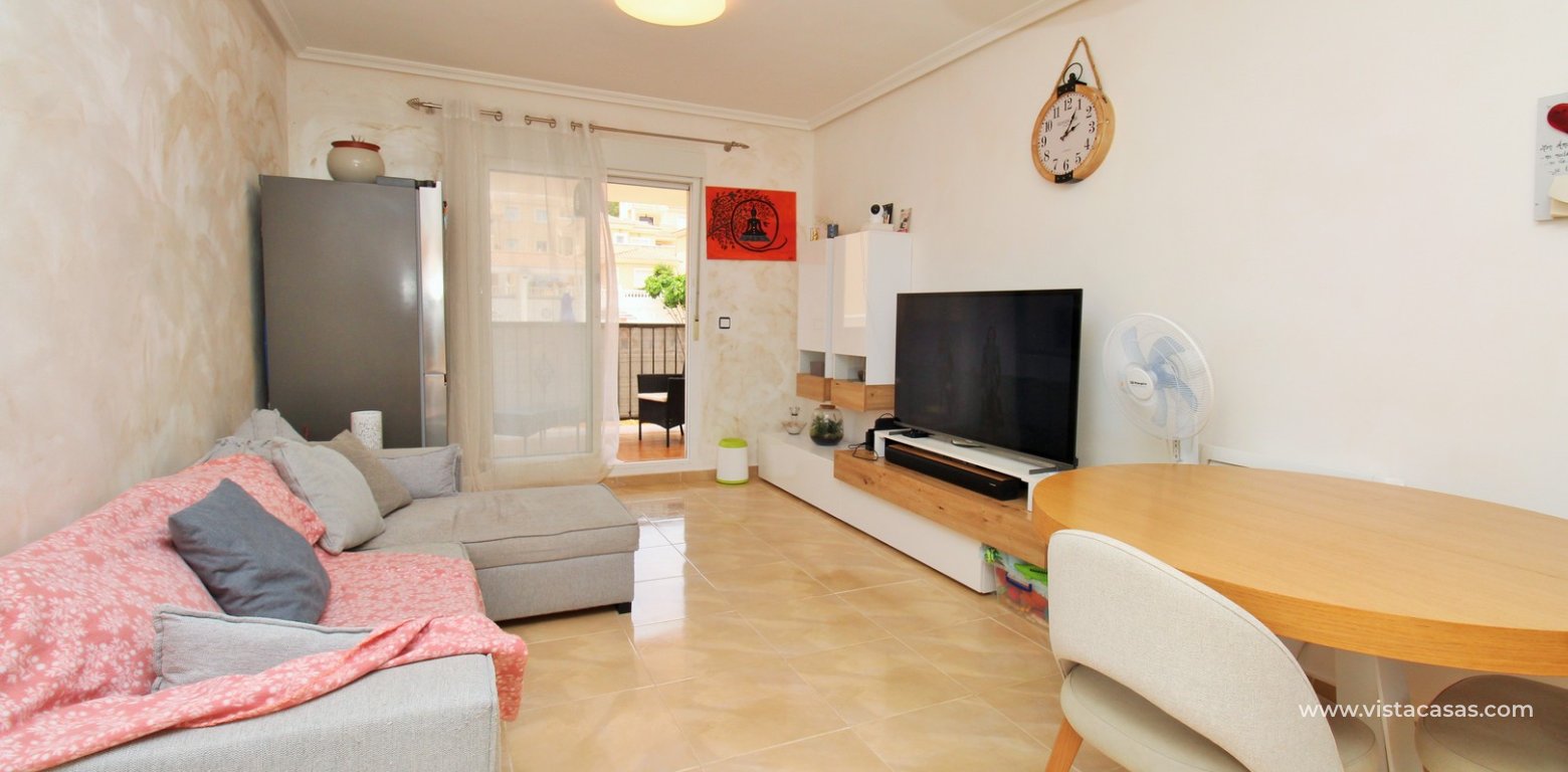 3 Bed Villa For Sale in Paola IV San Miguel de Salinas lounge 2