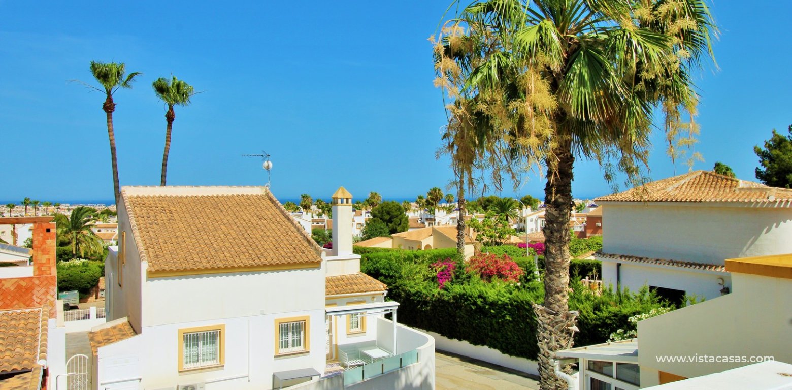 Renovated 3 Bed Villa Near Villamartin Plaza sea view