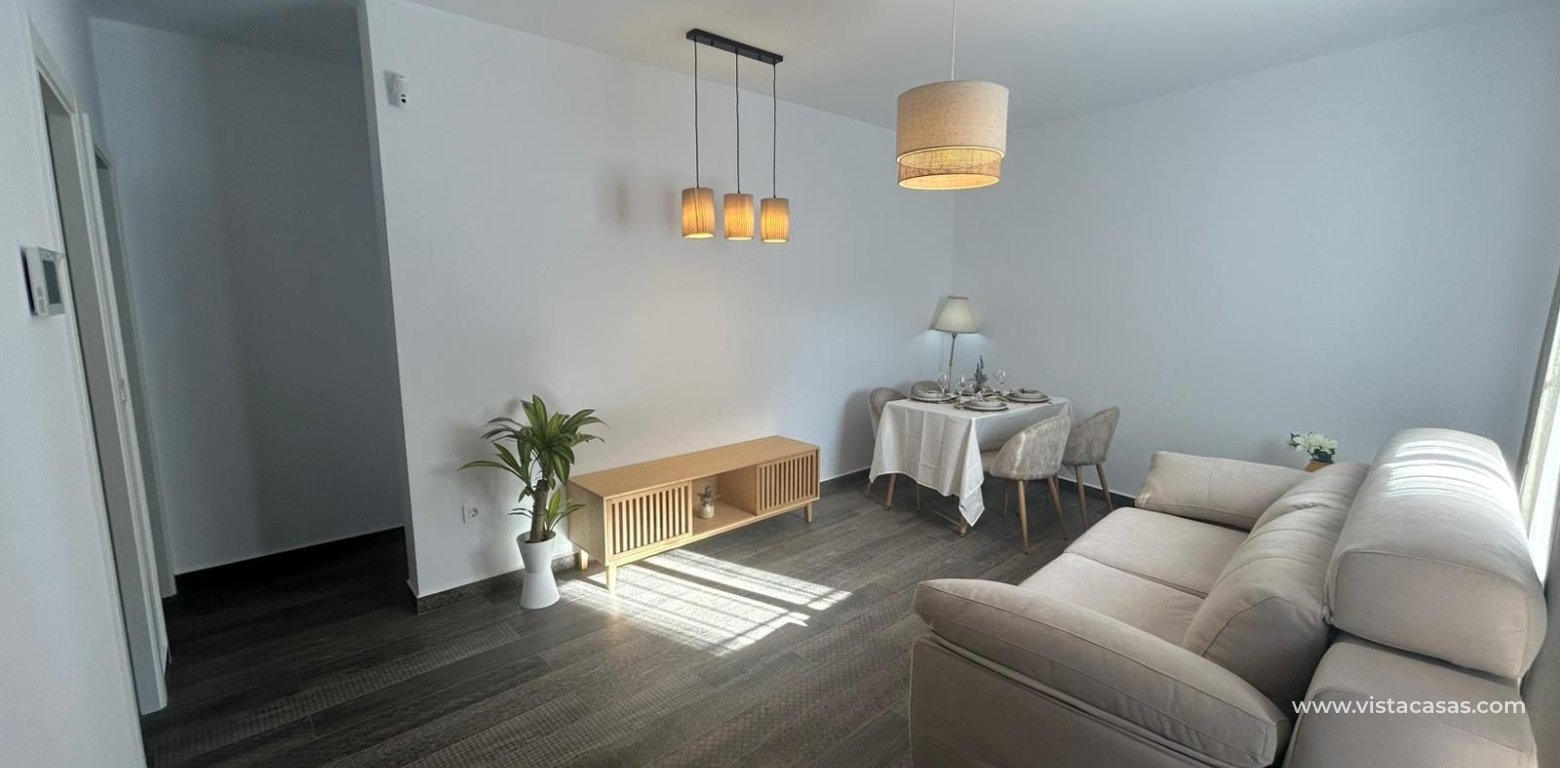 New Build - Townhouse - 
