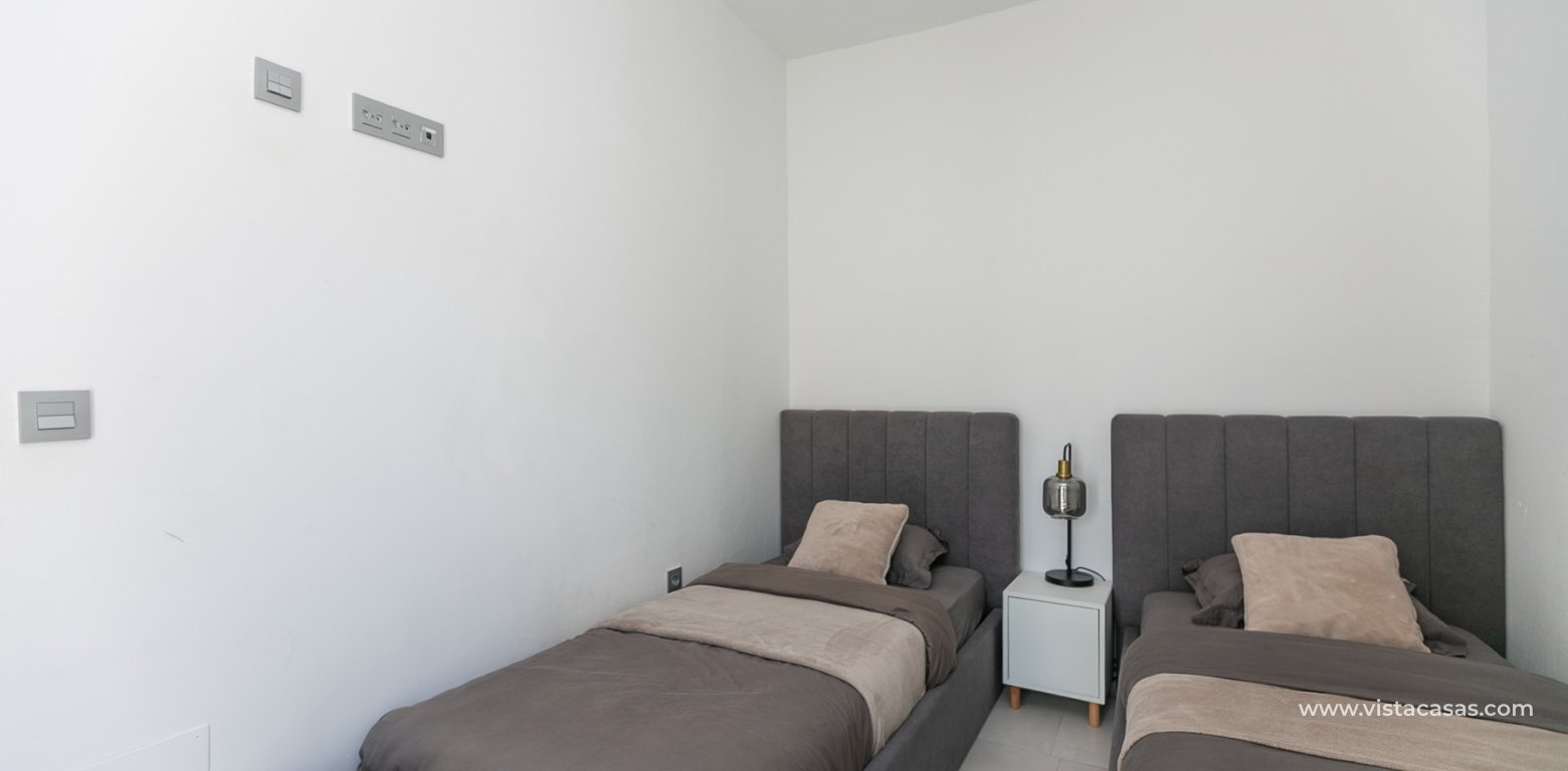 Sale - Villa - Villamartin
