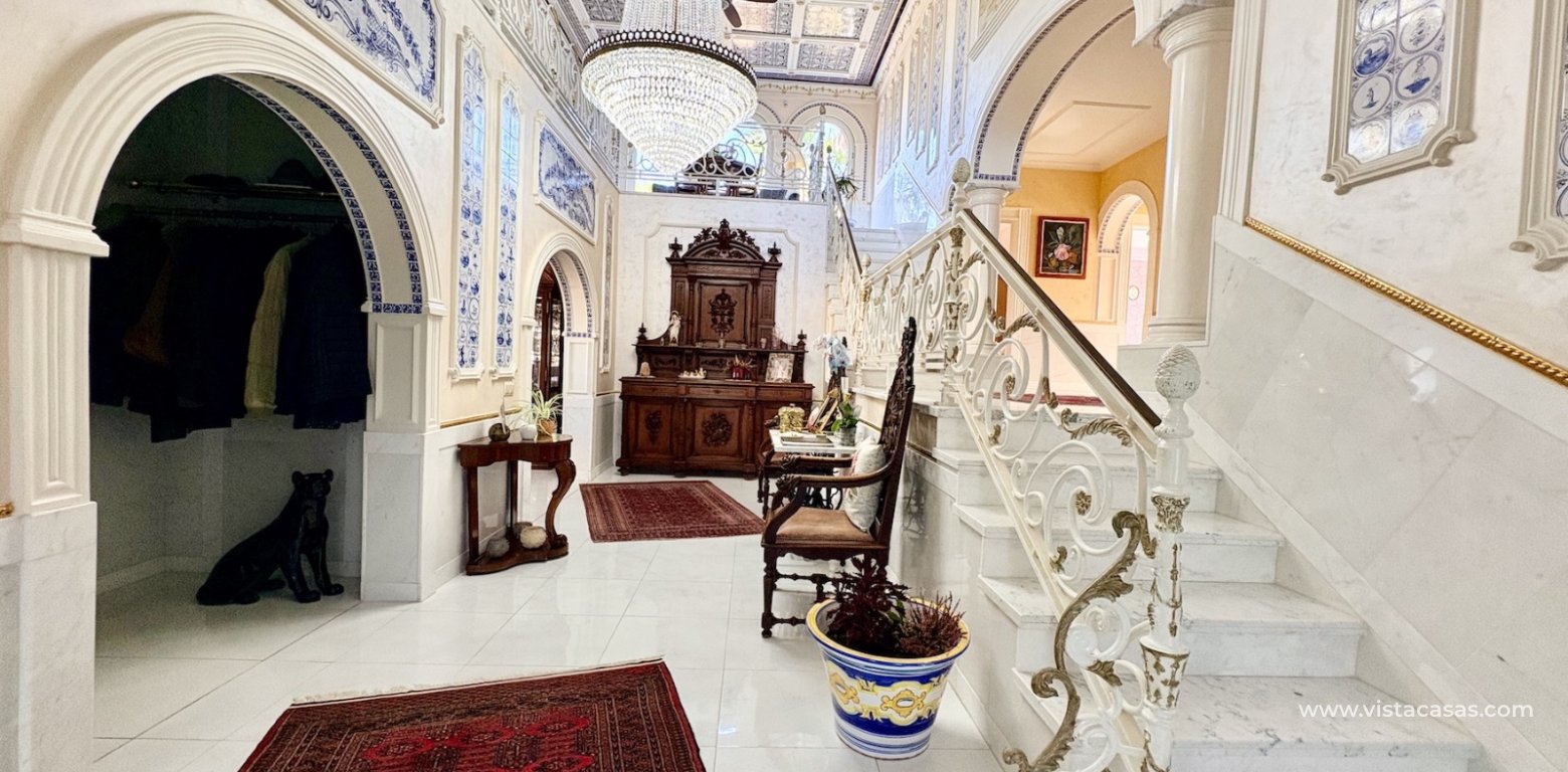 Sale - Villa - La Marina