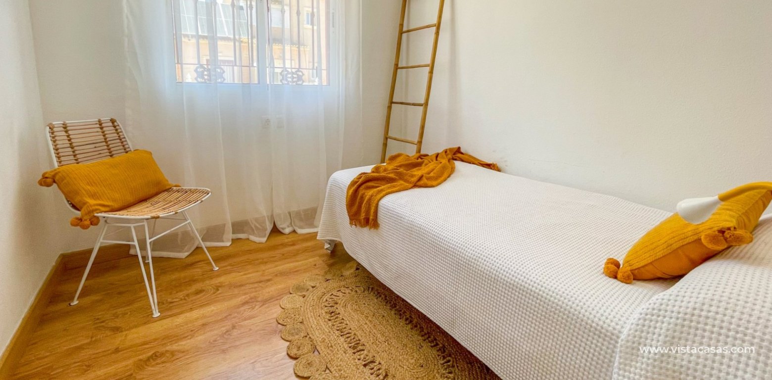Sale - Radhus - Playa Flamenca