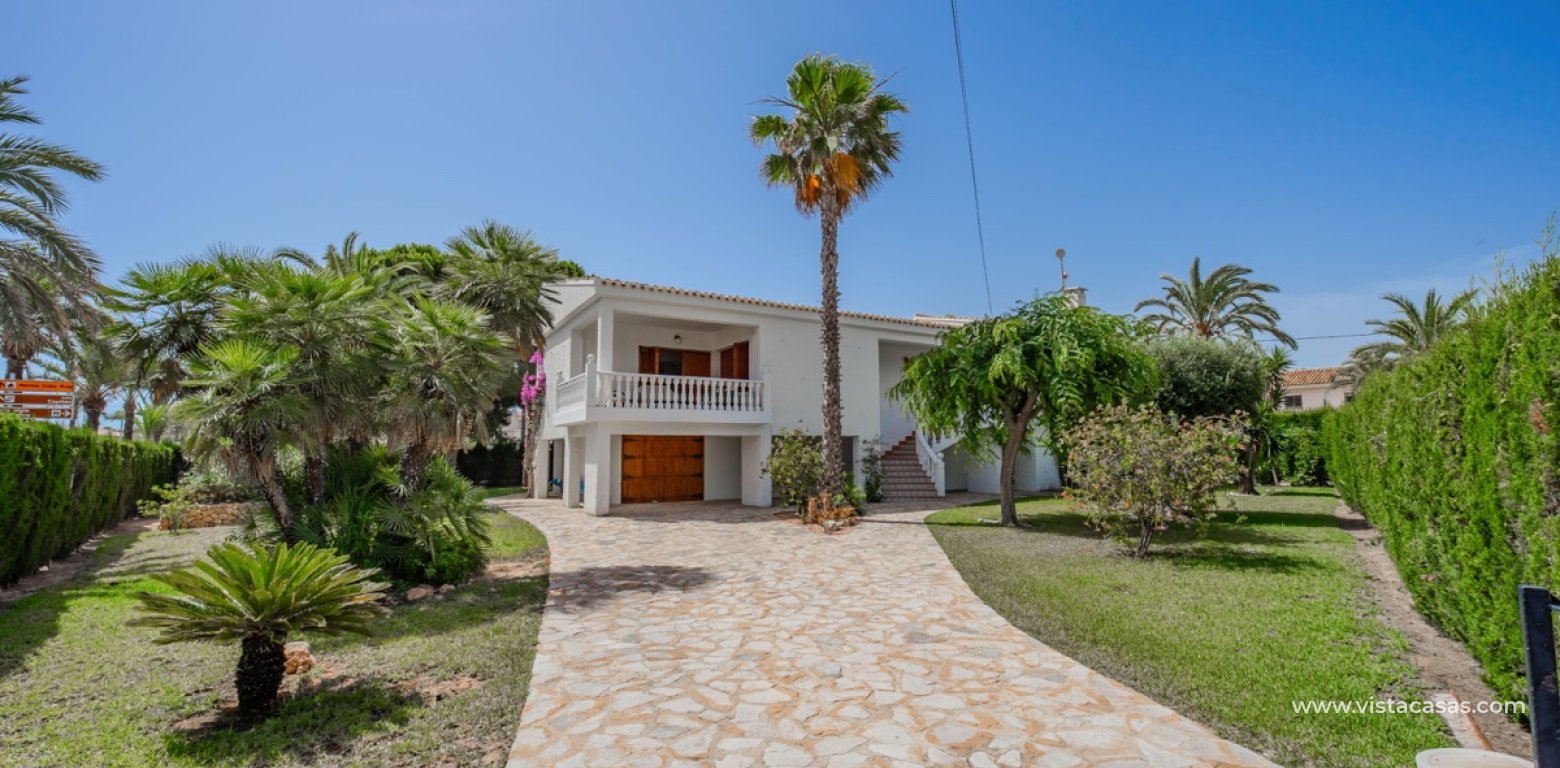 Sale - Villa - Cabo Roig