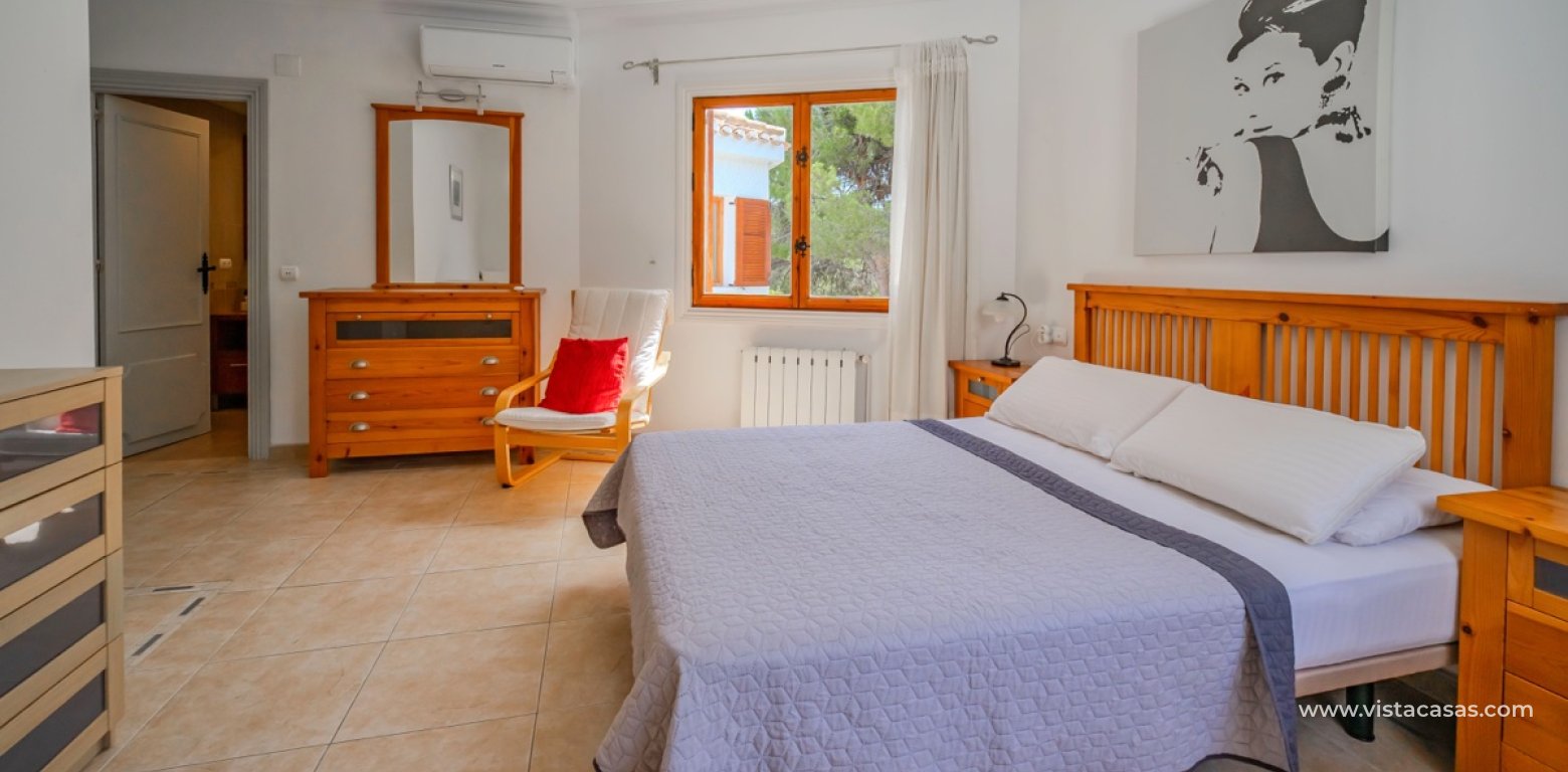 Sale - Villa - Cabo Roig